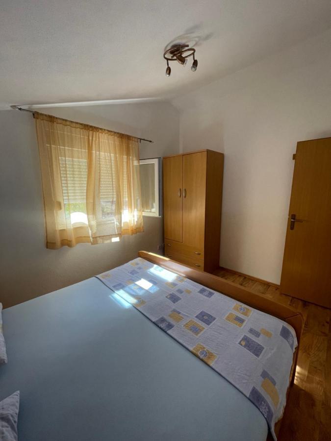 Apartman Jukic Hotel Marina Eksteriør billede