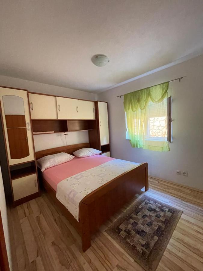 Apartman Jukic Hotel Marina Eksteriør billede