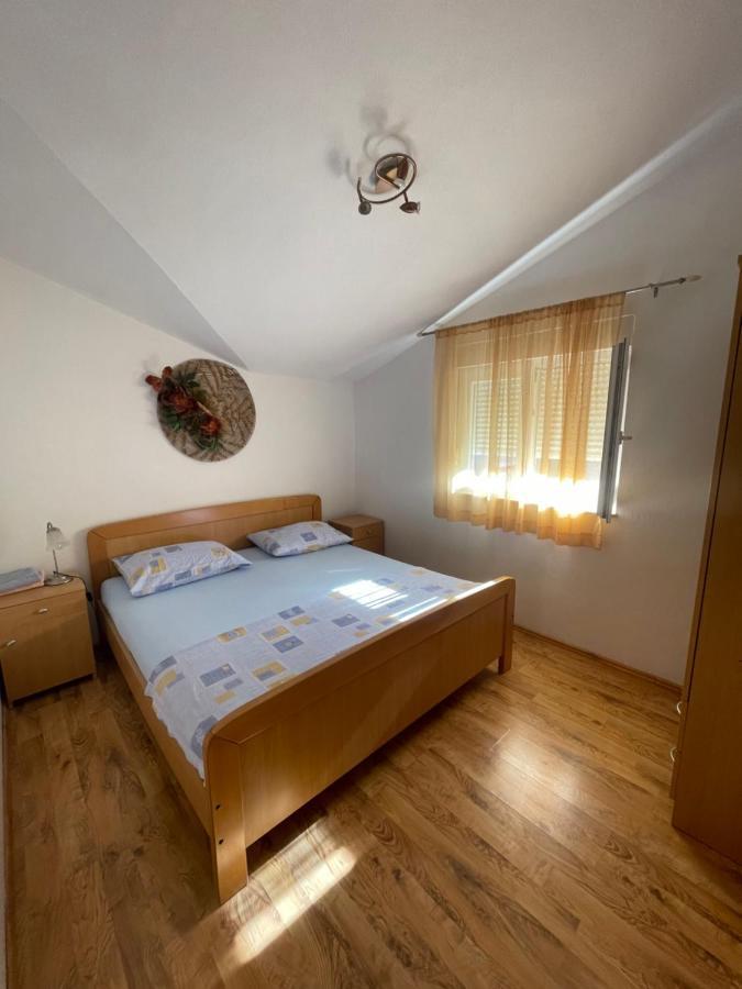 Apartman Jukic Hotel Marina Eksteriør billede