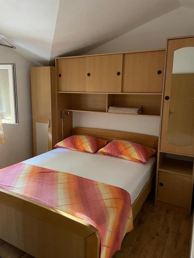 Apartman Jukic Hotel Marina Eksteriør billede