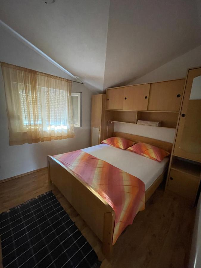 Apartman Jukic Hotel Marina Eksteriør billede